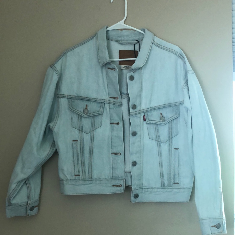 levi’s jean jacket